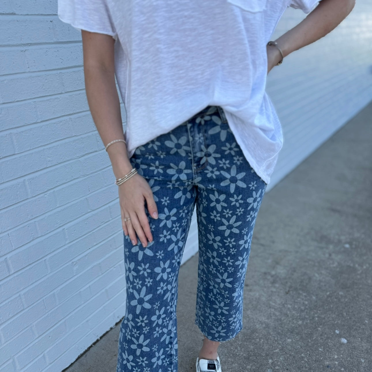 Judy Blue Flower Power Crop Jeans