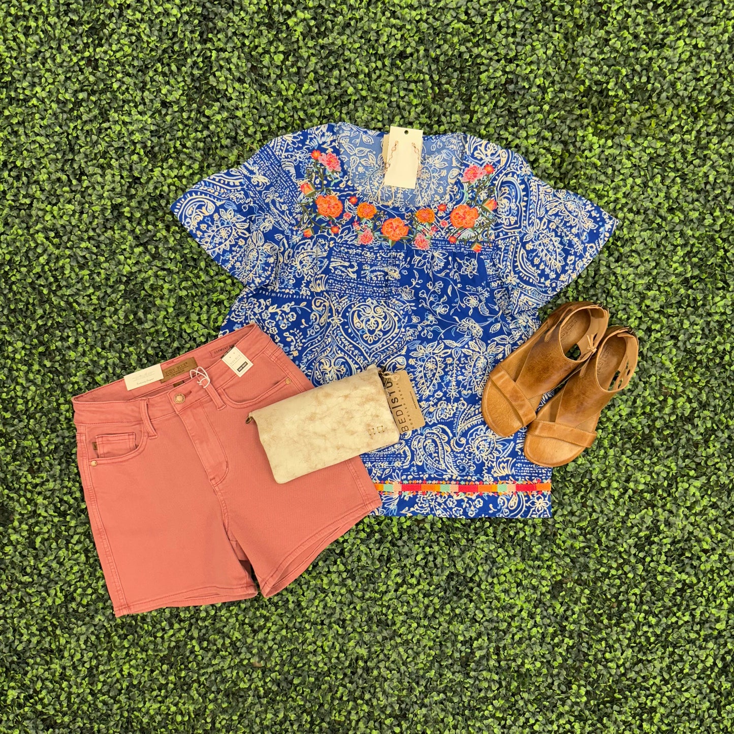 Judy Blue HW Rose Shorts