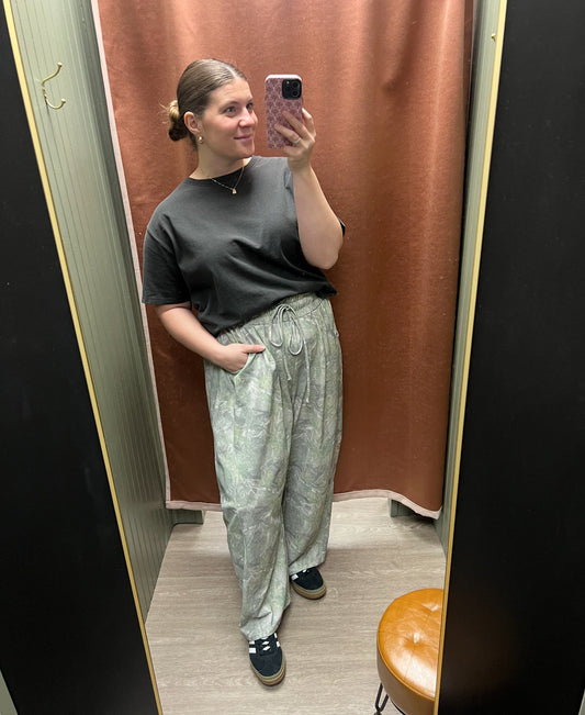 Camo Crops