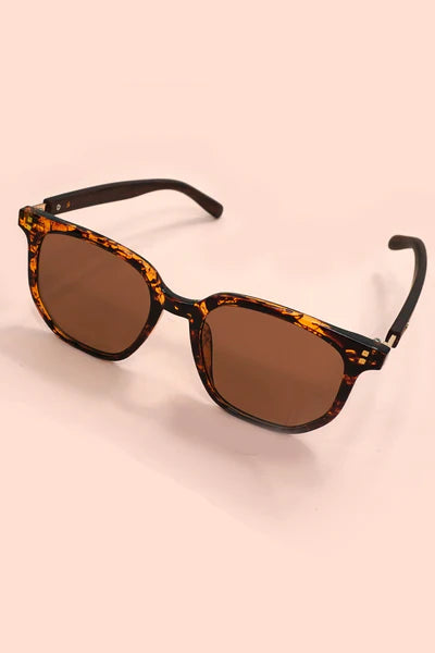 Retro Frame Sunnies