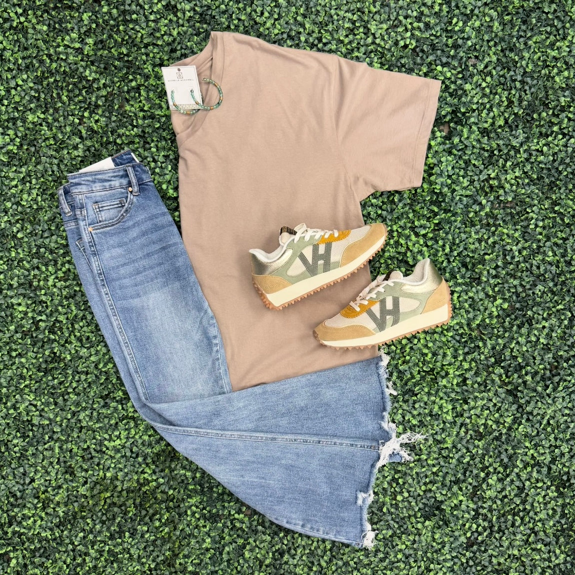 Mica HR Flare Crop Jeans