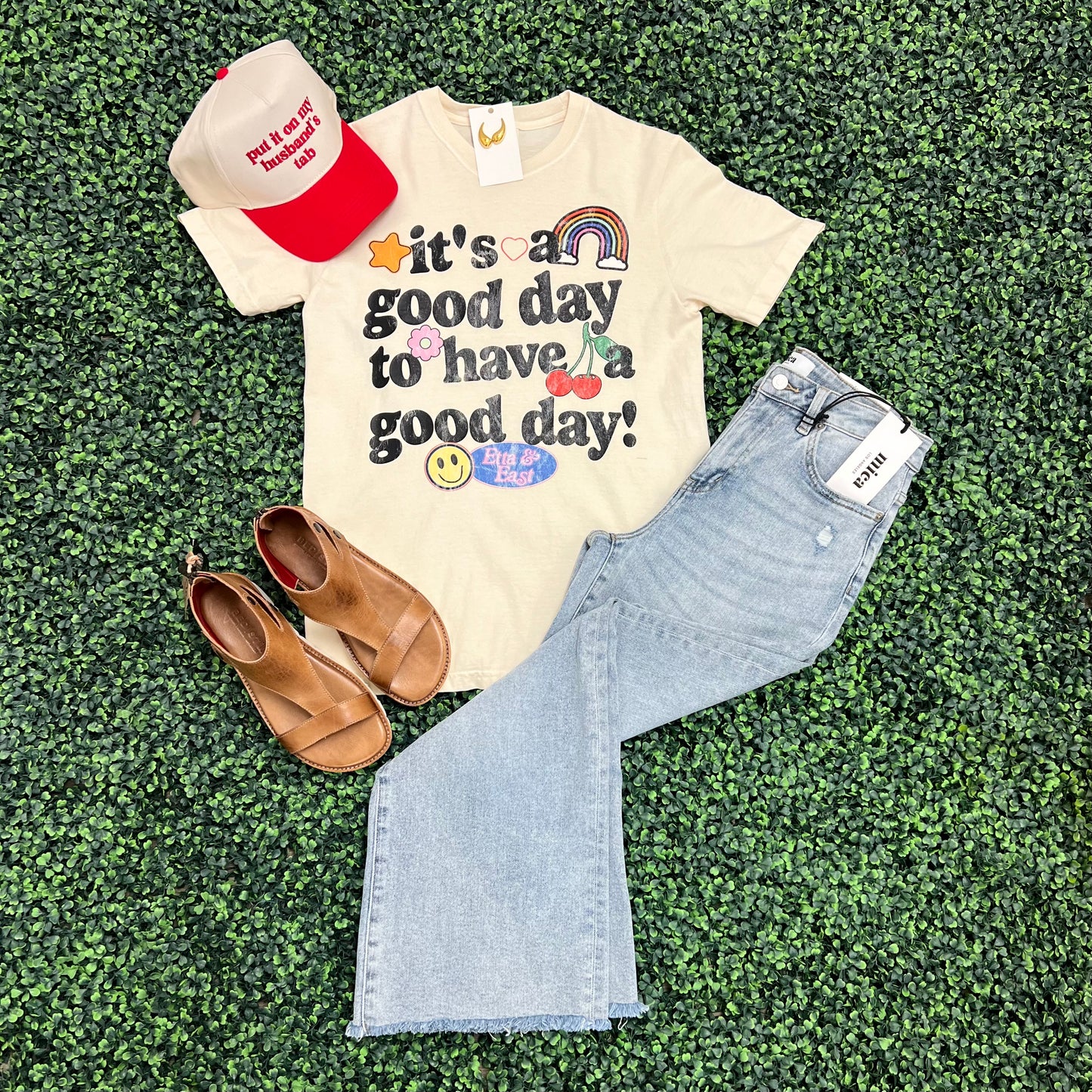 It's A Good Day CC Tee