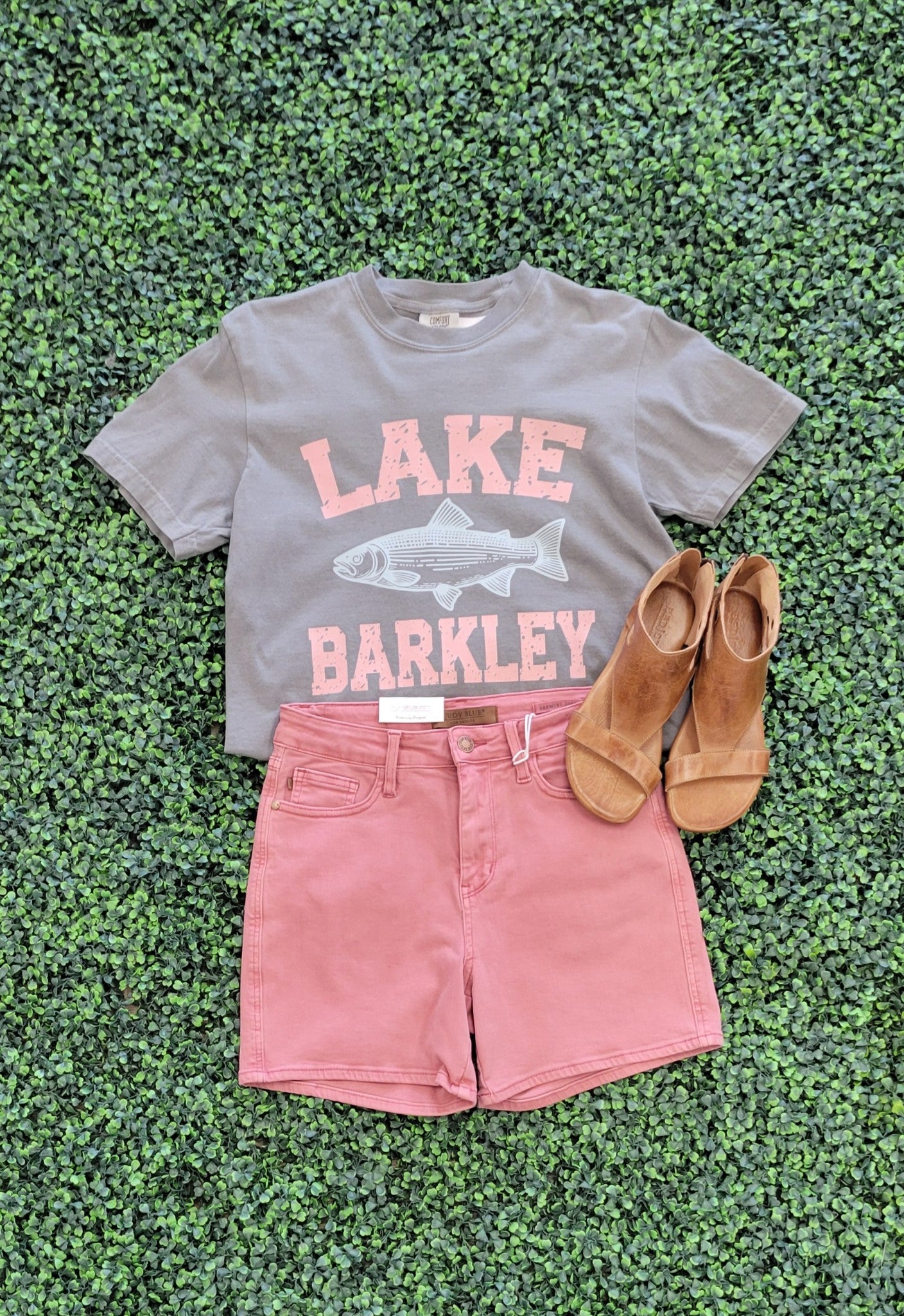 Comfort Colors Lake Barkley Tee
