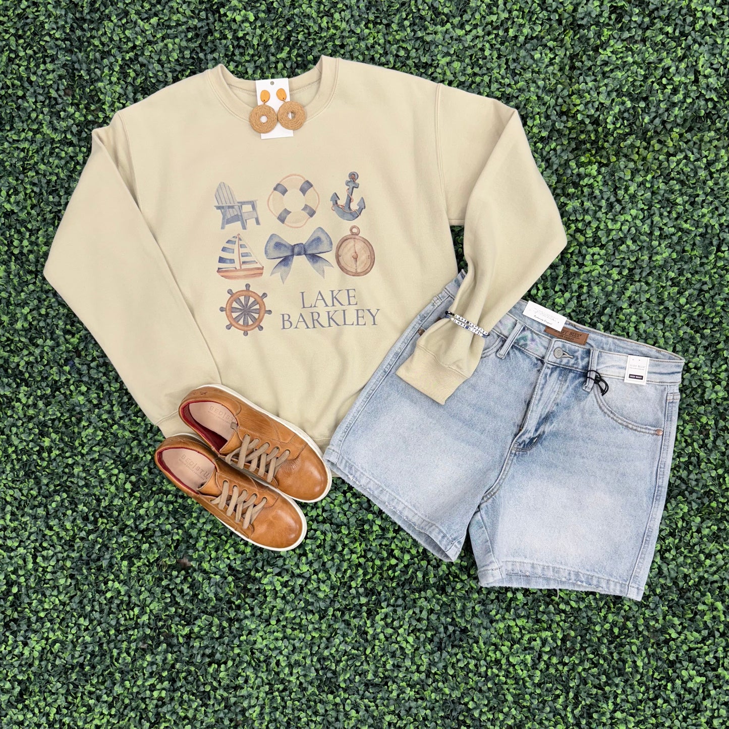 Lake Barkley Bow Crewneck