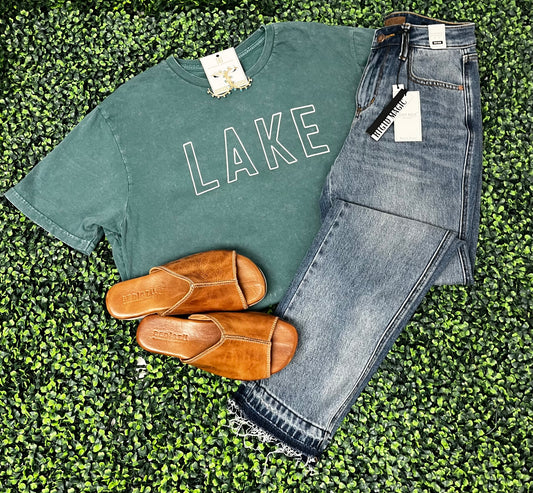 Oversized LAKE Graphic Tee