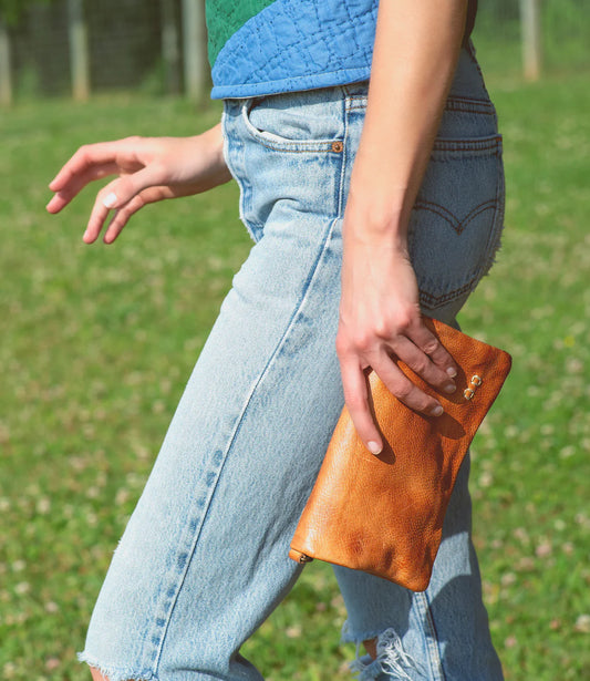 BedStu Cadence Tan Rustic Bag